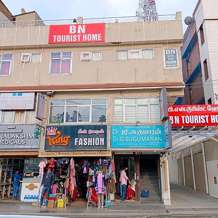 Bn Tourist Home Уті Екстер'єр фото